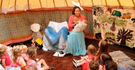 image stortytelling yurt